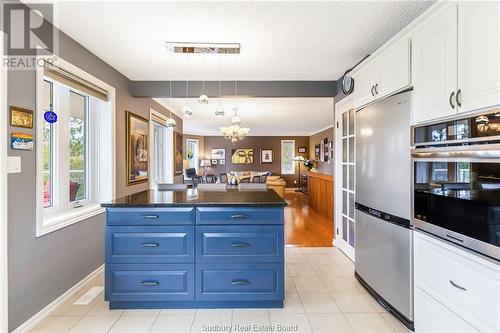 5286 Pine Hill Road, Sudbury, ON - Indoor Photo Showing Kitchen