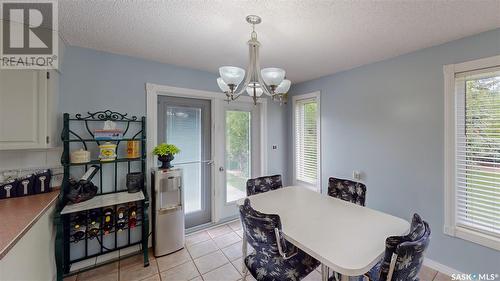 35 Meadow Road, White City, SK - Indoor Photo Showing Dining Room