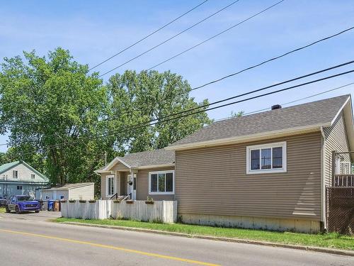 Frontage - 320 Rue Notre-Dame, Charlemagne, QC - Outdoor