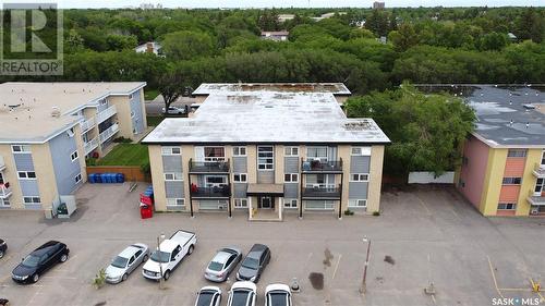 27 42 Spence Street, Regina, SK - Outdoor