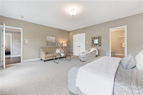 77 Copes Lane, Hamilton, ON - Indoor Photo Showing Bedroom
