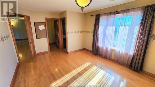 380 Shoreview Circle, Windsor, ON - Indoor Photo Showing Other Room