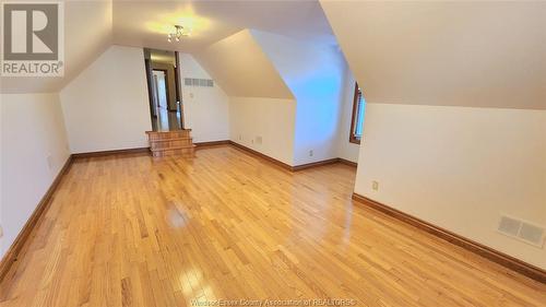 380 Shoreview Circle, Windsor, ON - Indoor Photo Showing Other Room