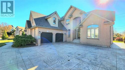 380 Shoreview Circle, Windsor, ON - Outdoor