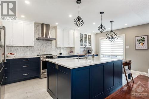 690 Beatrice Drive, Ottawa, ON - Indoor Photo Showing Kitchen With Upgraded Kitchen