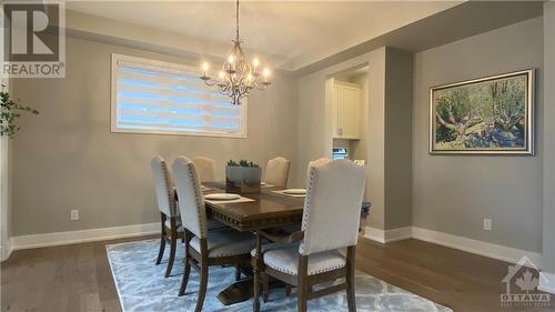 709 Fenwick Way, Ottawa, ON - Indoor Photo Showing Dining Room