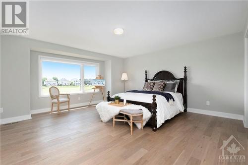 709 Fenwick Way, Ottawa, ON - Indoor Photo Showing Bedroom