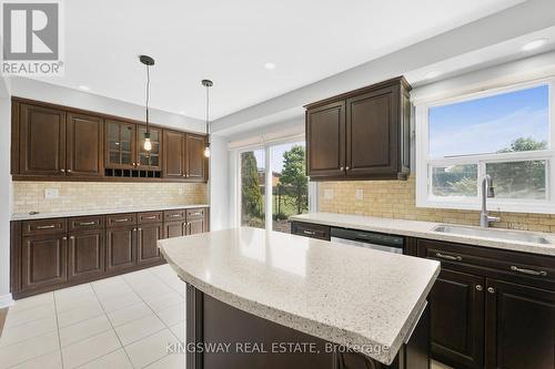 28 Tropical Court, Brampton, ON - Indoor Photo Showing Kitchen With Upgraded Kitchen