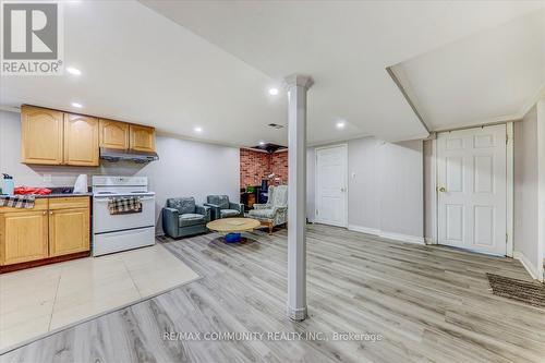 7 Princemere Crescent, Toronto, ON - Indoor Photo Showing Kitchen