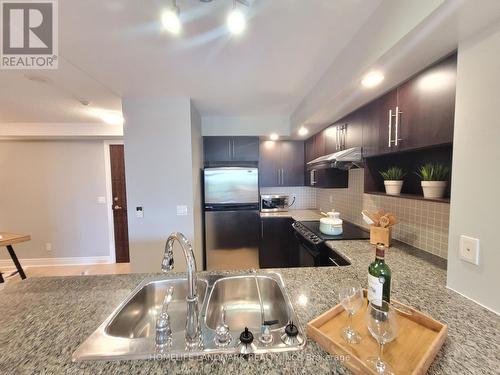 680 - 23 Cox Boulevard, Markham, ON - Indoor Photo Showing Kitchen With Double Sink