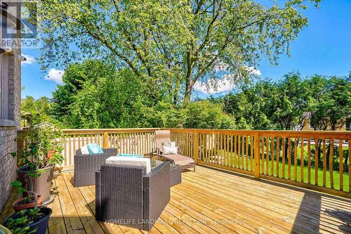 426 Centre Street E, Richmond Hill, ON - Outdoor With Deck Patio Veranda