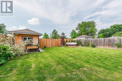 58 Westhampton Drive, Toronto, ON - Outdoor