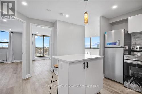 708 - 1440 Heron Road, Ottawa, ON - Indoor Photo Showing Kitchen