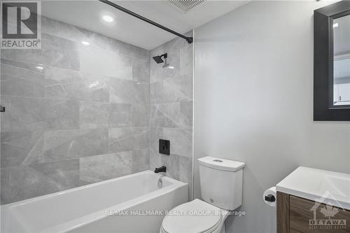 708 - 1440 Heron Road, Ottawa, ON - Indoor Photo Showing Bathroom