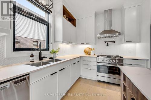 Glass Rinser,  Auto Sensor Faucet - 1570 Benjamin Drive, London, ON - Indoor Photo Showing Kitchen With Double Sink With Upgraded Kitchen