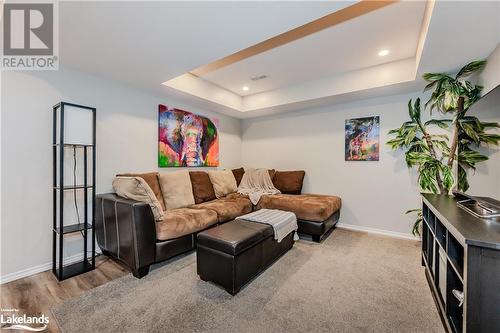 25 Gleason Crescent, Kitchener, ON - Indoor Photo Showing Living Room