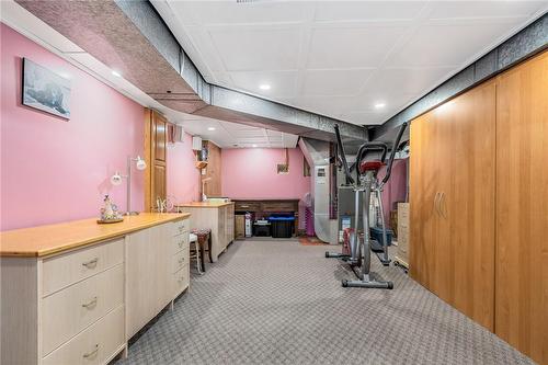 54 Valley Road, St. Catharines, ON - Indoor Photo Showing Gym Room