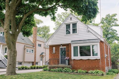 16 Millen Avenue, Hamilton, ON - Outdoor With Facade