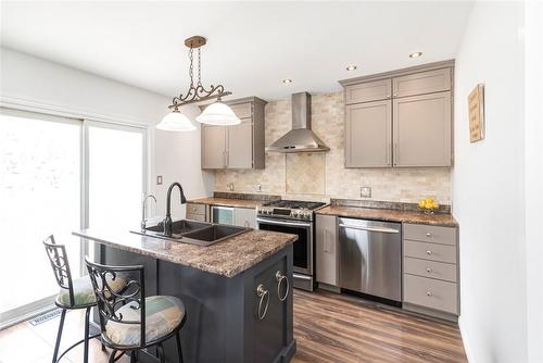 47 Simson Avenue, Simcoe, ON - Indoor Photo Showing Kitchen With Stainless Steel Kitchen With Double Sink With Upgraded Kitchen