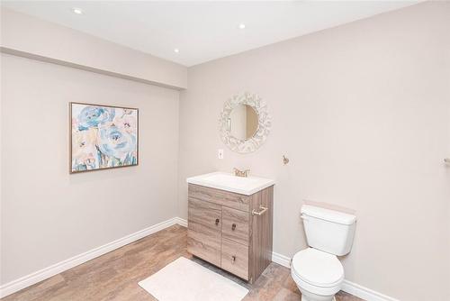 47 Simson Avenue, Simcoe, ON - Indoor Photo Showing Bathroom