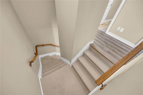 323 Silverwood Avenue, Welland, ON - Indoor Photo Showing Other Room