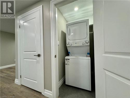 300 Sims Estate Drive Unit# 3, Kitchener, ON - Indoor Photo Showing Laundry Room