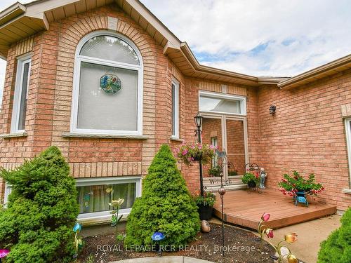 30 Marsellus Dr, Barrie, ON - Outdoor