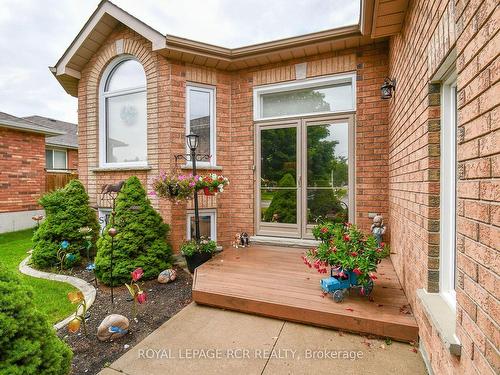 30 Marsellus Dr, Barrie, ON - Outdoor