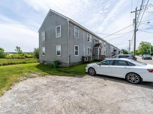 83 Pleasant Street, Yarmouth, NS 