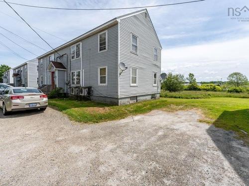 83 Pleasant Street, Yarmouth, NS 