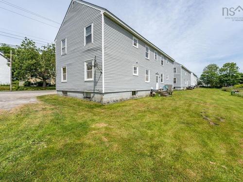 83 Pleasant Street, Yarmouth, NS 