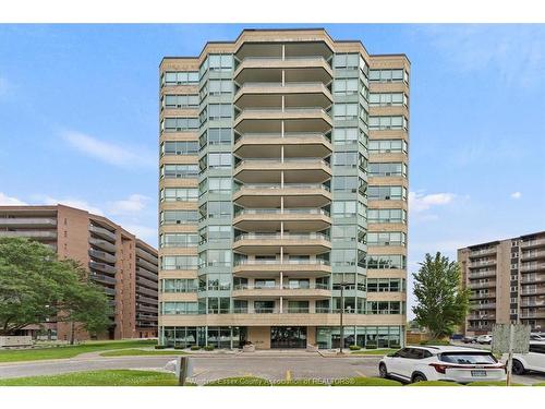 803-3601 Riverside Drive East, Windsor, ON 