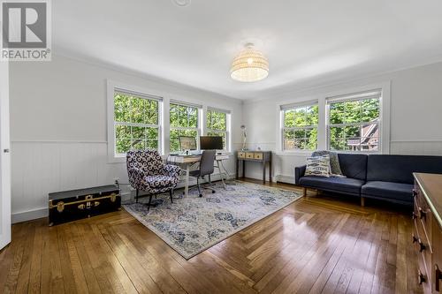 30 Winter Avenue, St. John'S, NL - Indoor Photo Showing Living Room