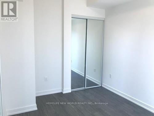 2810 - 1 Yorkville Avenue, Toronto, ON - Indoor Photo Showing Other Room