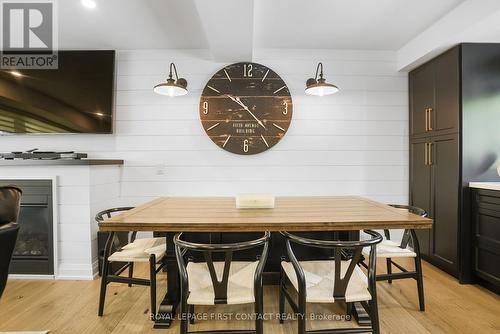 2 Spearin Court, Barrie, ON - Indoor Photo Showing Dining Room