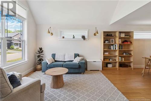 60 Bramble Way, Fredericton, NB - Indoor Photo Showing Living Room