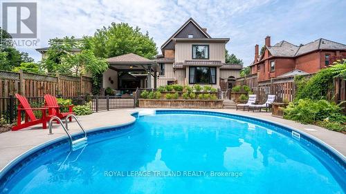 101 Metcalfe Street, St. Thomas (Sw), ON - Outdoor With In Ground Pool With Backyard