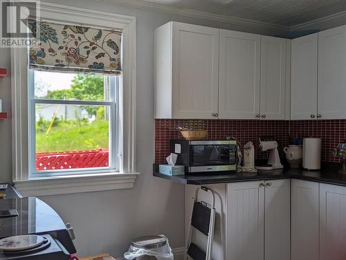 33 Main Road, Freshwater, NL - Indoor Photo Showing Kitchen