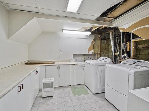 Salle de lavage - 2065 Ch. Hanover, Mont-Royal, QC - Indoor Photo Showing Laundry Room