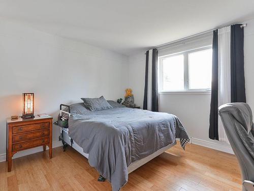 Bedroom - 5310 Crois. Beaumanoir, Brossard, QC - Indoor Photo Showing Bedroom