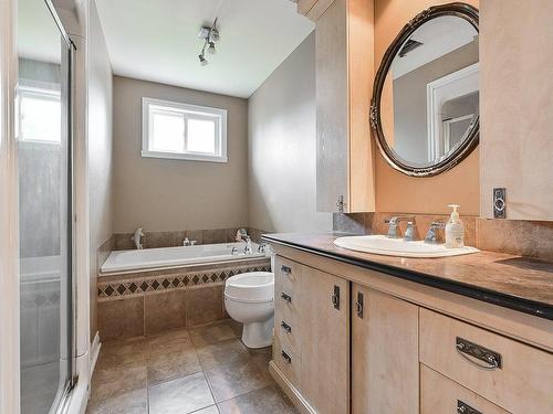 Bathroom - 5310 Crois. Beaumanoir, Brossard, QC - Indoor Photo Showing Bathroom