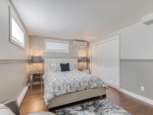 Bedroom - 107 Rue St-Pierre E., Saint-Sauveur, QC - Indoor Photo Showing Bedroom