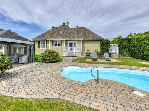 ExtÃ©rieur - 107 Rue St-Pierre E., Saint-Sauveur, QC - Outdoor With In Ground Pool