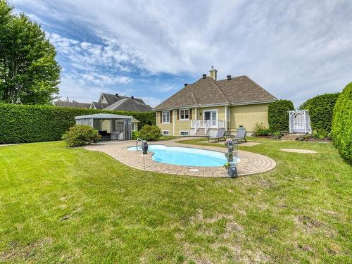 ExtÃ©rieur - 107 Rue St-Pierre E., Saint-Sauveur, QC - Outdoor With In Ground Pool With Backyard