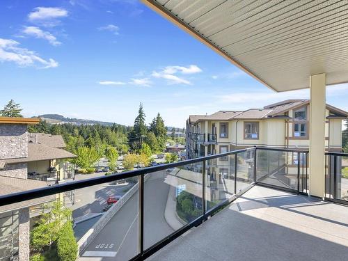 402-3226 Jacklin Rd, Langford, BC - Outdoor With View With Exterior