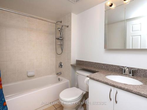 603-4850 Glen Erin Dr, Mississauga, ON - Indoor Photo Showing Bathroom