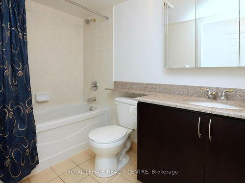 603-4850 Glen Erin Dr, Mississauga, ON - Indoor Photo Showing Bathroom