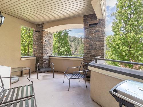 2207-1873 Country Club Drive, Kelowna, BC - Outdoor With Exterior
