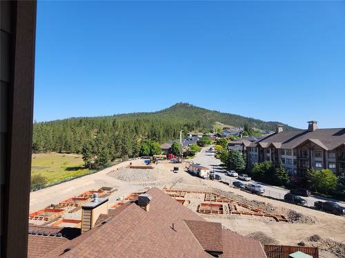 401-2532 Shoreline Drive, Lake Country, BC - Outdoor With View