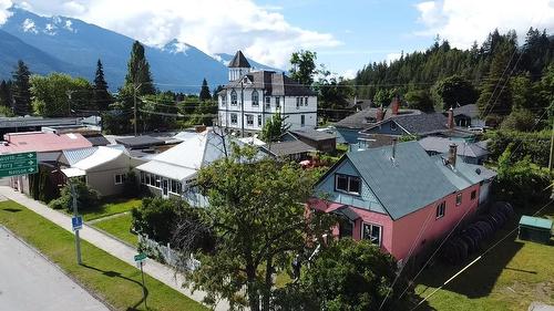 419 A Avenue, Kaslo, BC - Outdoor With View